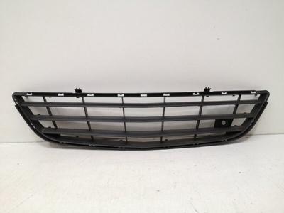13179942 решетка в бампер Opel Corsa d 2006-2015