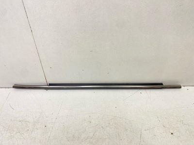 KB7W50660C Уплотнитель стекла двери MAZDA CX-5 2 2017-2024