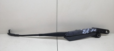 7L5955408E щеткодержатель (поводок стеклоочистителя, дворник) Volkswagen Touareg 2008
