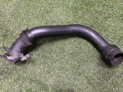 13718601683 Патрубок турбины BMW 3-Series F30