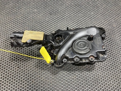 06E103547E Маслоотделитель (сапун) Audi A4 B8/8K 2011