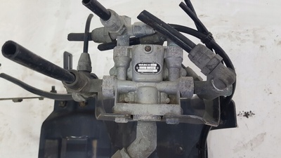 9347140280 клапан воздушный czteroobwodowy scania r