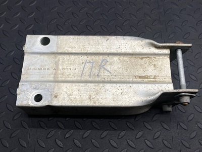 A2046200995 Кронштейн усилителя бампера Mercedes C/W204 2006-2015