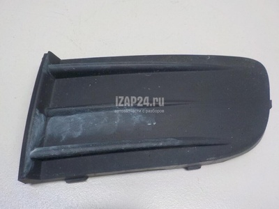 1Z0807367 Решетка в бампер левая VAG Octavia (A5 1Z-) (2004 - 2013)