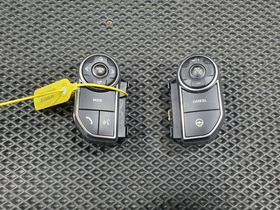 CPLA13D767DB Кнопки руля Land Rover Range Rover 4 2015 ,LR037451,LR071939,LR087485
