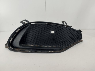 A1178857600 Решетка бампера Mercedes CLA C117