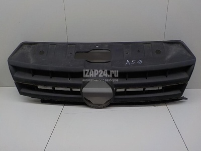 2HH8536539B9 Решетка радиатора VAG Amarok 2010