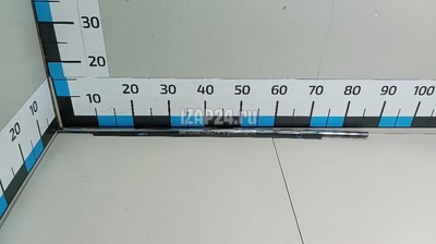 5757A246 Накладка стекла заднего правого Mitsubishi ASX 2010