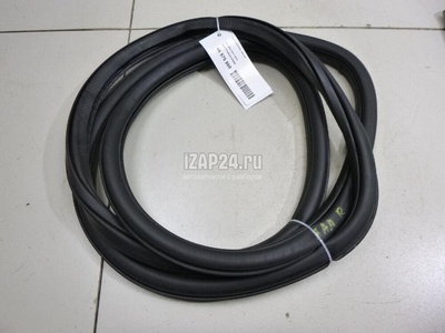 5C6867914C9B9 Уплотнитель двери VAG Jetta (2011 - 2018)