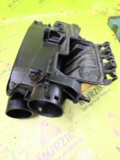 A2710901601 корпус воздушного фильтра MERCEDES E W212 2010 , A2710940304
