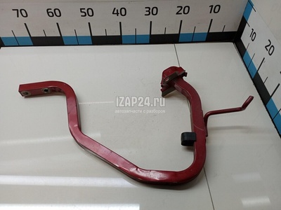 904005571R Петля крышки багажника Renault Logan II 2014