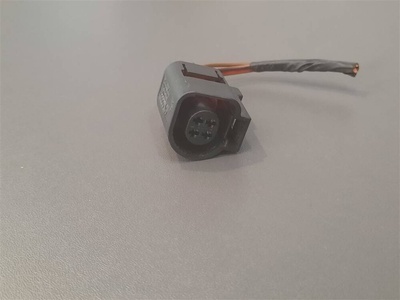 4b0973712 разъем VW Touareg 2010-2014 2014