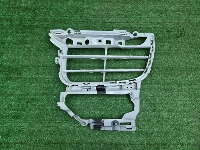 958505681509B9 Решетка перед. бампера Porsche Cayenne 958 (14-18) Porsche Параметр: Модель 2014