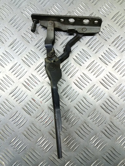 4B3823301B Петля капота Audi A6 (C5) 1997-2005 2002 , 4B7971849A