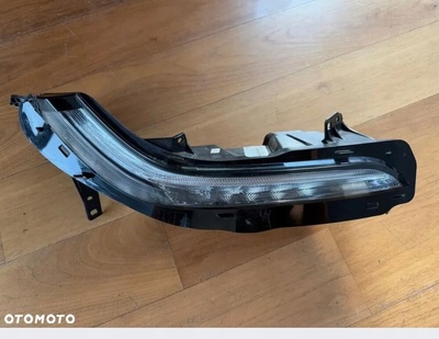266009562R Фара поворотник светодиодный правая renault талисман
