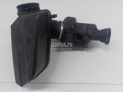 13718656981 Резонатор воздушного фильтра BMW 3-serie G20/G21 2018