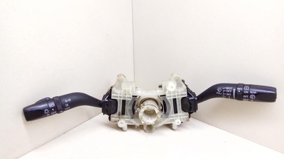 17D254 переключатель поворотов Mazda 6 GG 2002 ,17A089A
