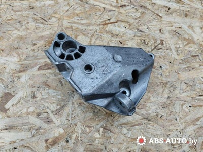 038199207AG Кронштейн двигателя Audi A3 8L 1998