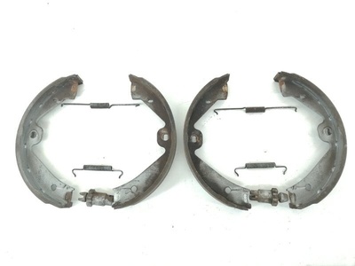 7P0698525 Колодки стояночного тормоза Volkswagen Touareg 2 NF