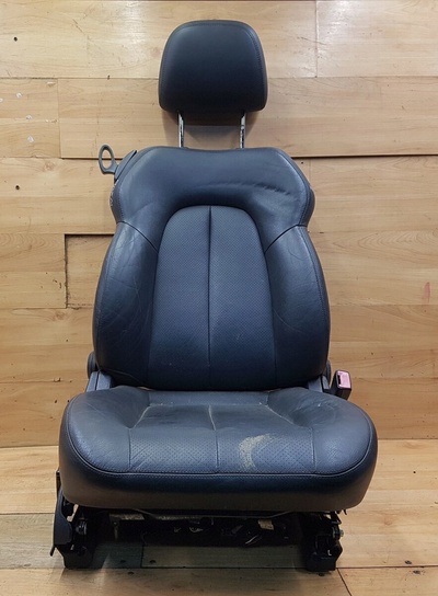 2000r Кресло передняя правая пассажира мерседес clk w208