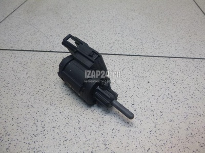 1J0945511D Датчик включения стопсигнала VAG Leon (1M1) (1999 - 2006)