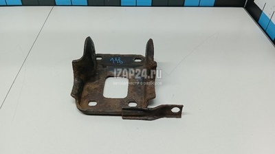 8D0501543D Кронштейн задней балки VAG A4 [B5] (1994 - 2001)