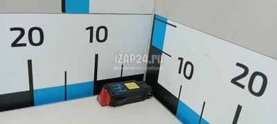 8D0941509H Кнопка аварийной сигнализации VAG A4 [B5] (1994 - 2001)
