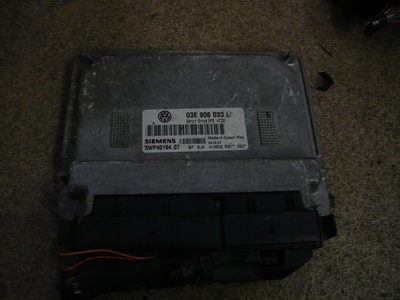 03E906033L Блок управления сименс