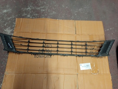 0610r Форд galaxy mk3 06 - 2010 год решётка решетка радиатора центральная радиатора