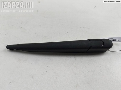 13109107 Щеткодержатель (поводок стеклоочистителя) задний Opel Astra H 2005