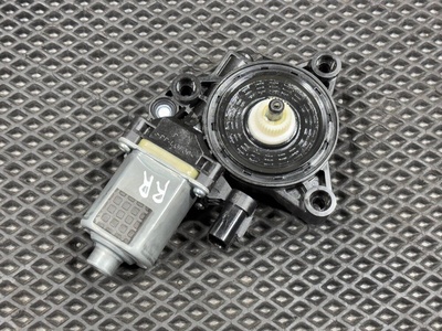 83460L3000 моторчик стеклоподъемника задний правый Kia K5 3 2022