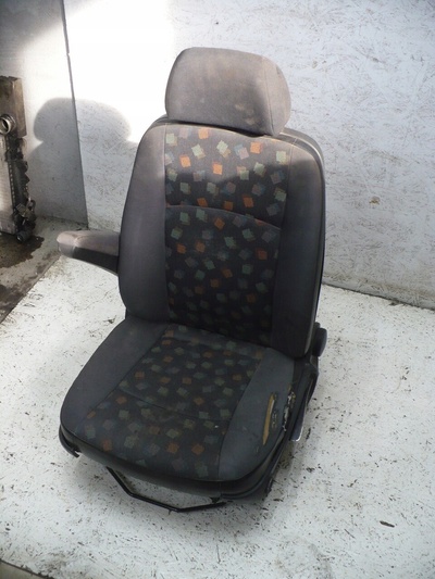 5191314150095210 Кресло мерседес вито w639 2.2cdi европа