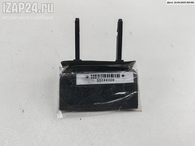 4B0827777B Ручка крышки (двери) багажника Audi A6 C5 (1997-2005) 2002