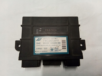 7MO962257F Moduł komfortu 15K600BB