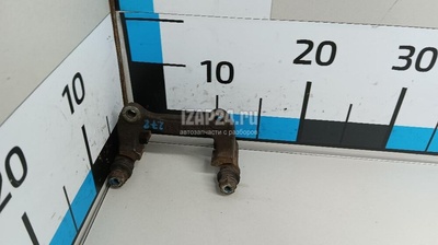 8E0615425 Скоба суппорта заднего VAG A6 [C5] (1997 - 2004)