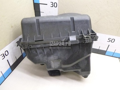1770028160 Корпус воздушного фильтра Toyota Camry V30 (2001 - 2006)