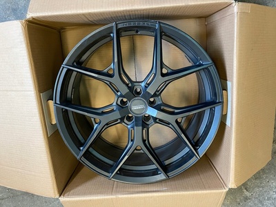 Колесо алюминиевая vossen hf5 - 22x900 15 - f 9.0 