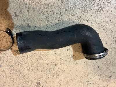 5Q0145832E трубки провода интеркулера воздушный надува 2.0 tsi tfsi volkswagen