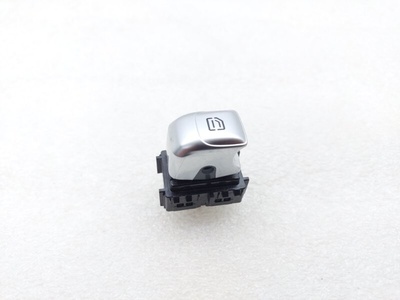 X477 Кнопка стеклоподъемника LiXiang L7 1 2023