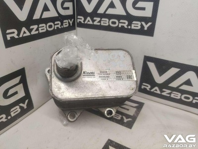 06J117021 Радиатор масляный Skoda SuperB Superb 2 2011