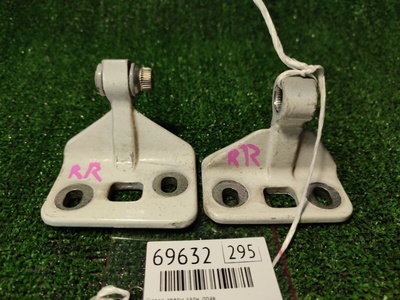 A2117301037 петля двери Mercedes-Benz E-Class S211 2006 , A2117301237