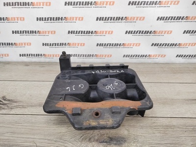 1J0804373E Площадка аккумулятора Volkswagen Bora 2000 , , 1J0804373A