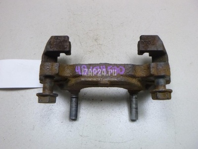 1K0615125D Скоба суппорта переднего VAG Caddy III (2004 - 2015)