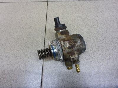 03C127026E Насос (ТНВД) бензиновый VAG Caddy III (2004 - 2015)