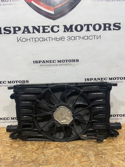 4M0145805C Кассета радиаторов AUDI Q7 4M 2018 , 8W0121003B