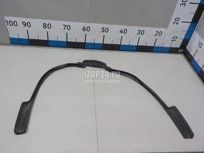 MR959689 Уплотнитель капота Mitsubishi Grandis (NA#) (2004 - 2010)