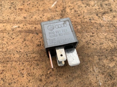 8D0951253 Реле (прочее) Volkswagen Passat B5 2001