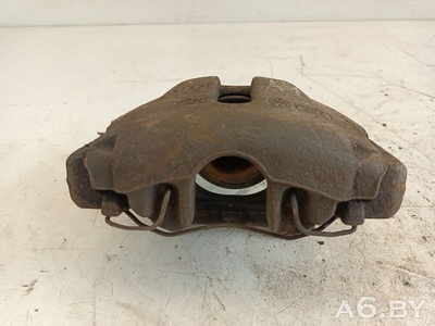 Суппорт передний правый Audi A4 B5 1999