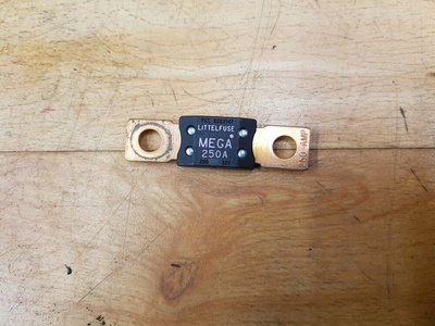 5293147 предохранитель 250a bmw e46