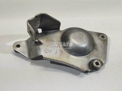 7L8253047H Кронштейн глушителя VAG Q7 [4L] (2005 - 2015)